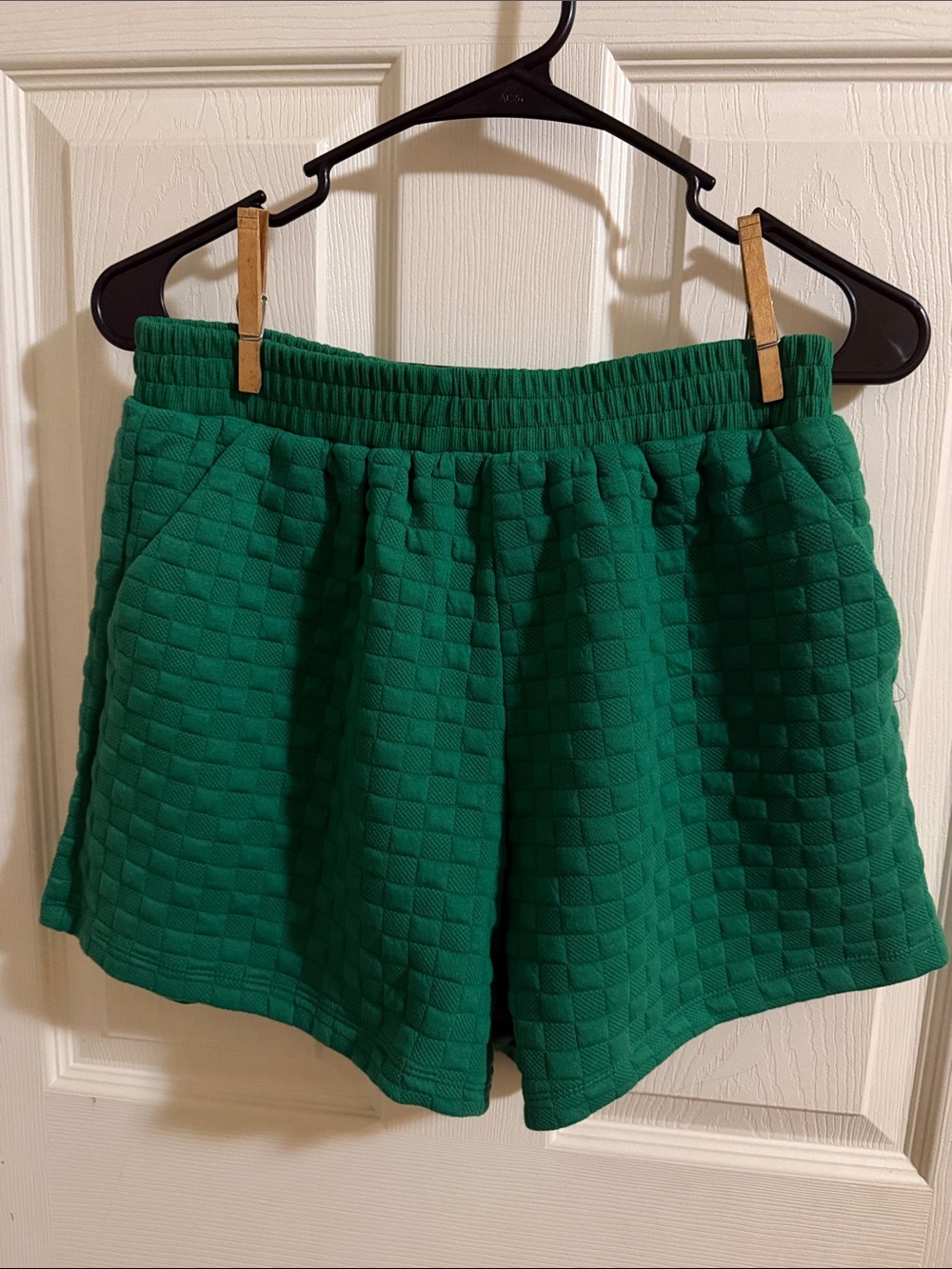 Main Strip Emerald Green Textured Elastic Waist Shorts